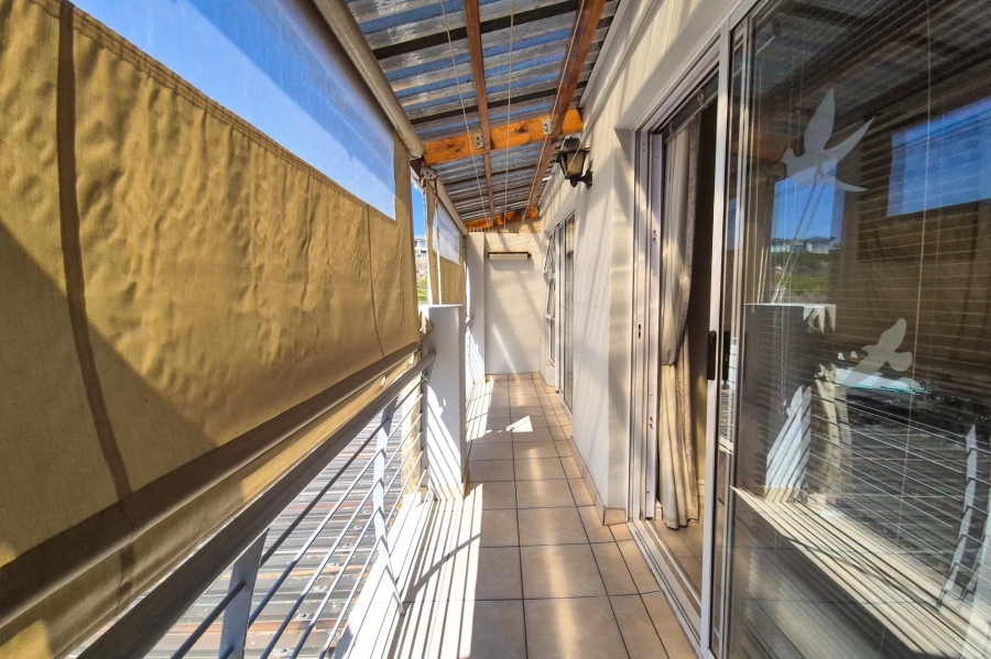 3 Bedroom Property for Sale in Big Bay Western Cape